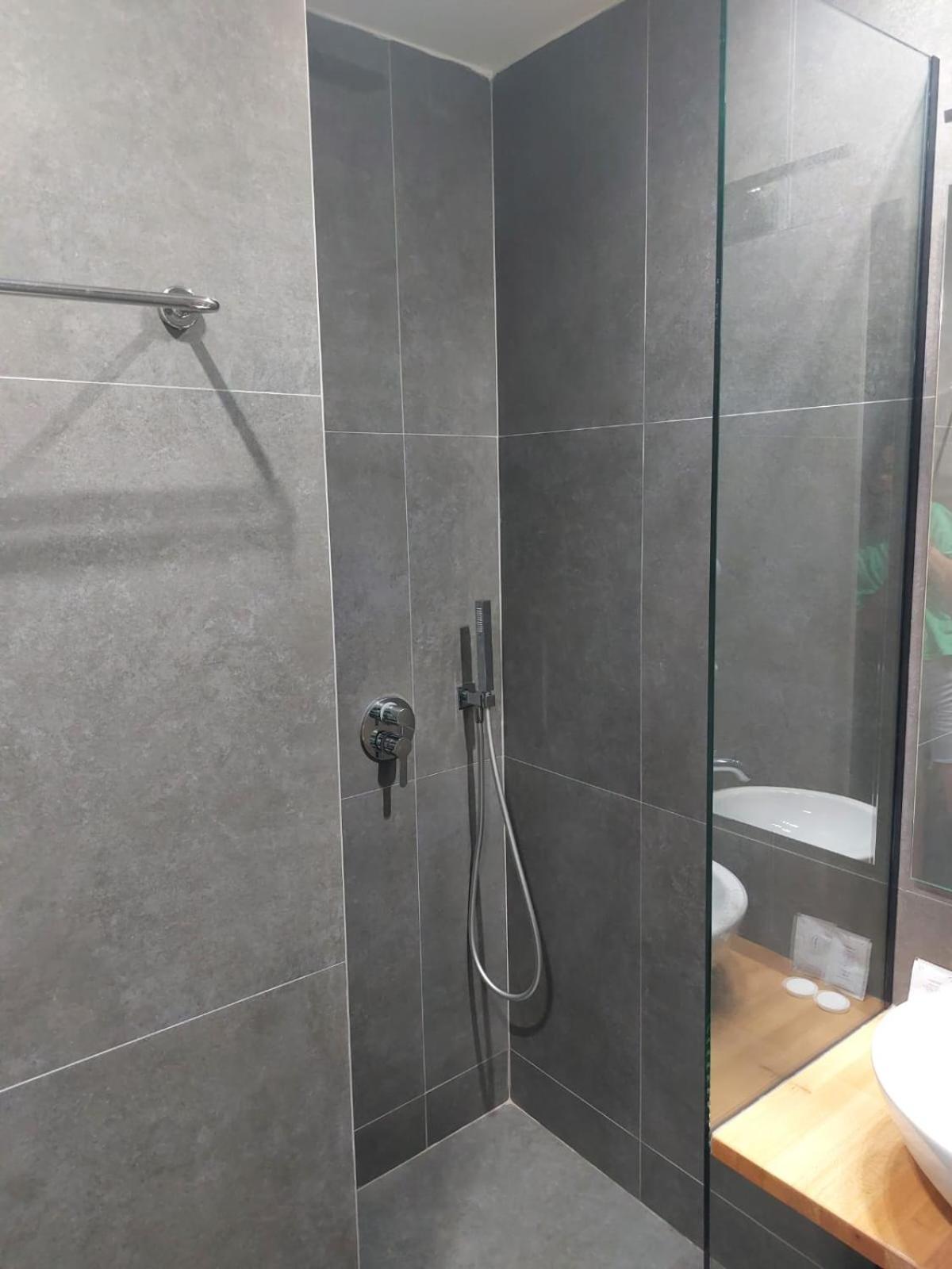 Hotel Jali ヒマラ エクステリア 写真