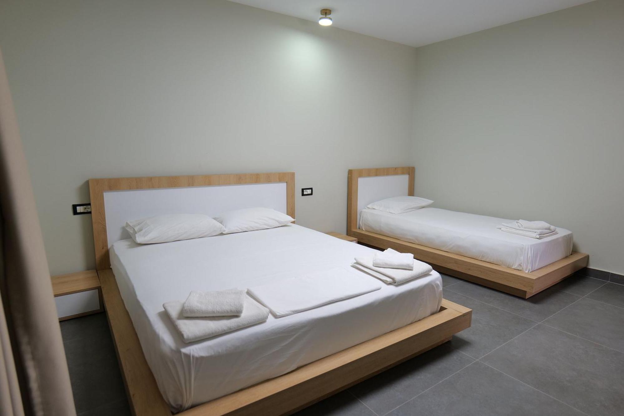 Hotel Jali ヒマラ エクステリア 写真