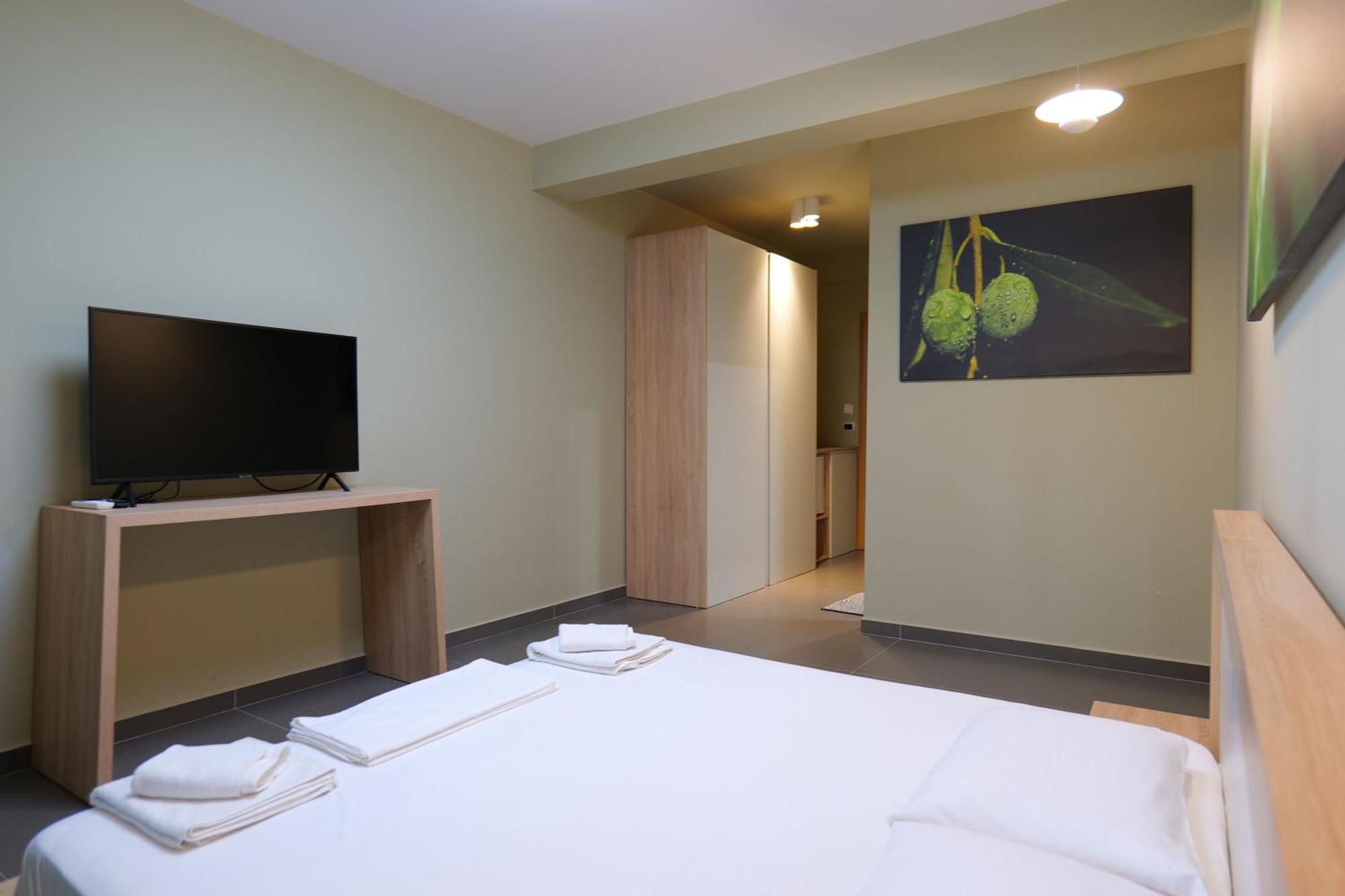 Hotel Jali ヒマラ エクステリア 写真
